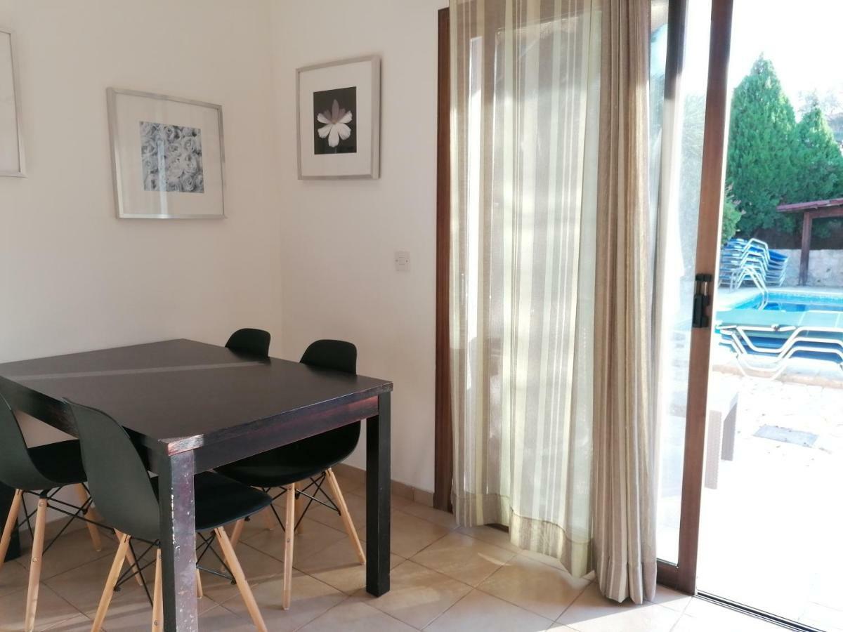 Avra Family Maisonettes Polis Bagian luar foto