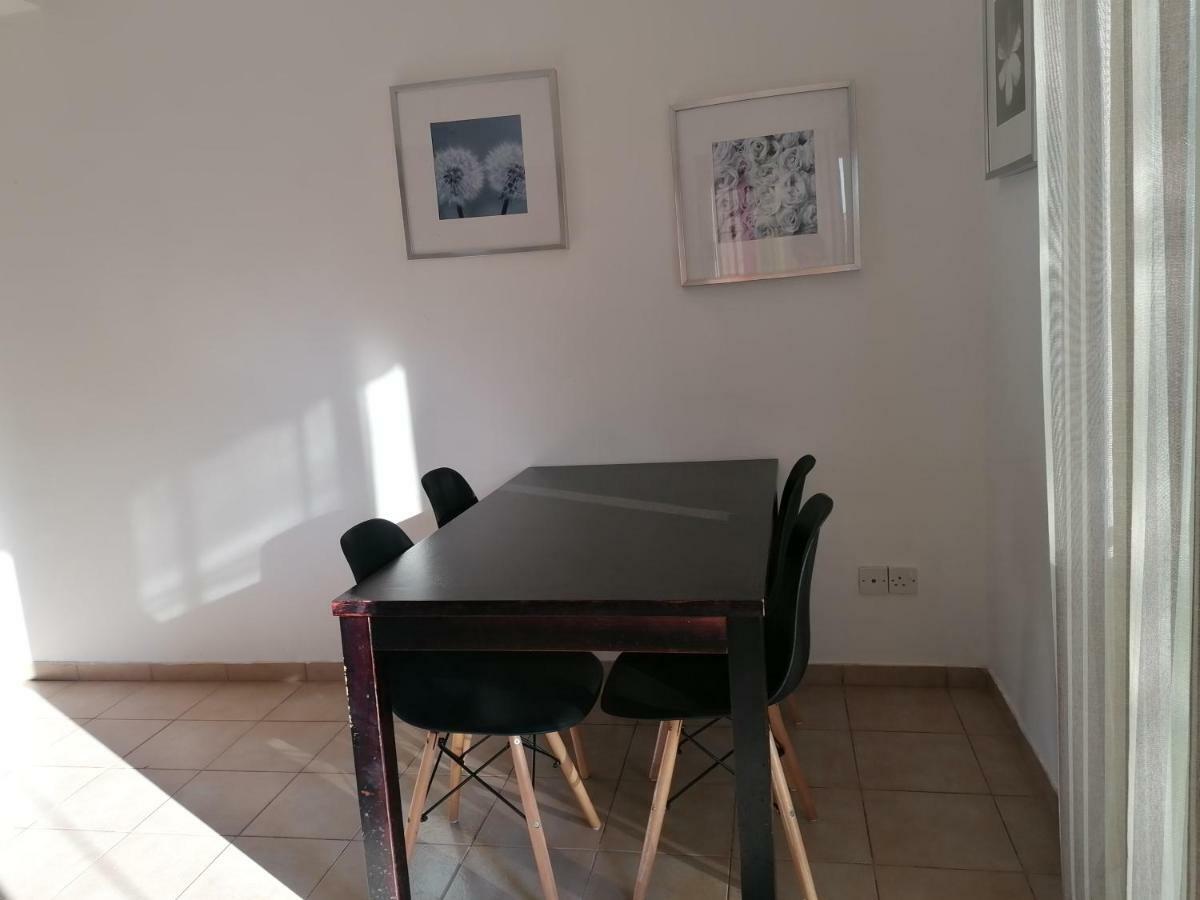 Avra Family Maisonettes Polis Bagian luar foto